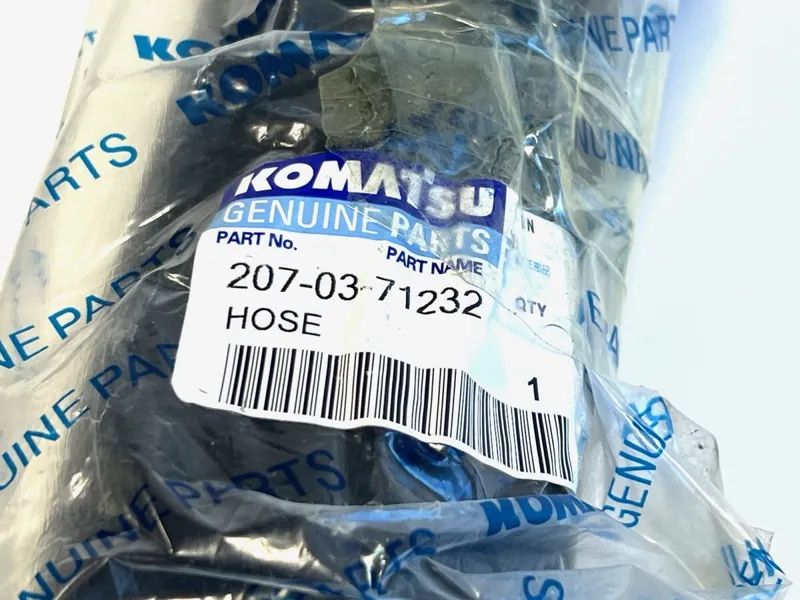 Шланг Komatsu 207-03-71232 для Komatsu PC300, PC340, PC350, PC360, PC380