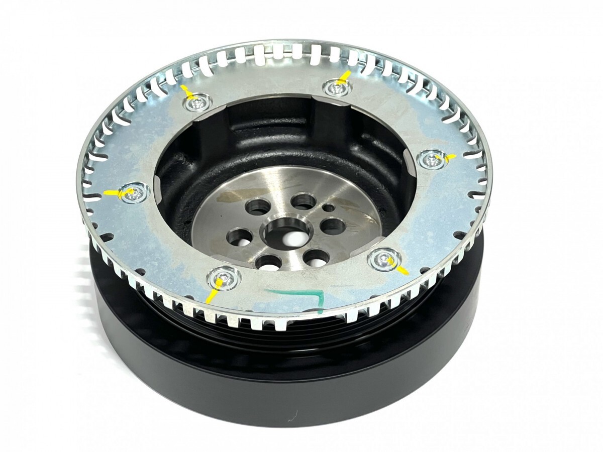 Демпфер Komatsu 6754-31-8110 для Komatsu SAA6D170E