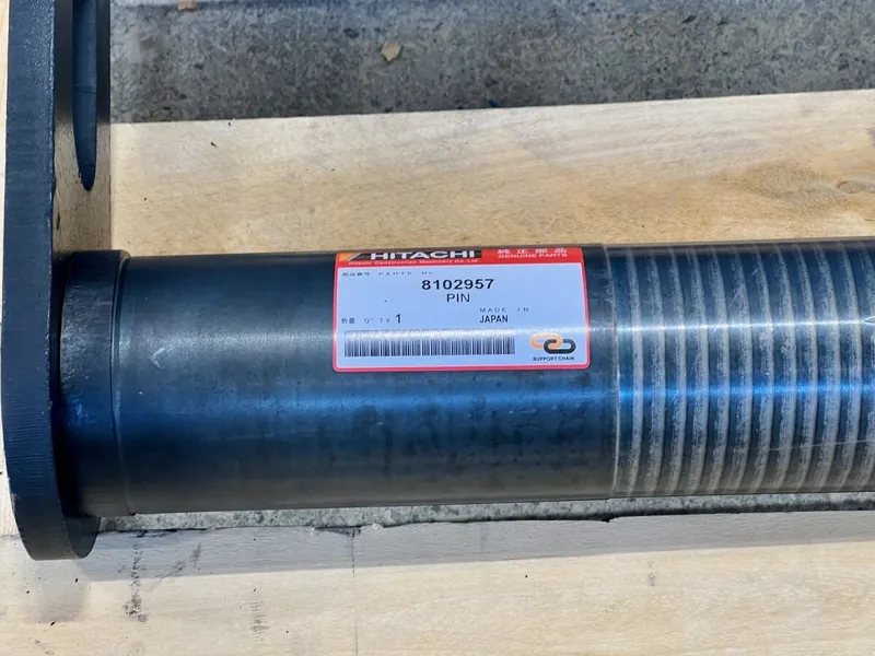 Палец стрелы аналог HITACHI 8102957