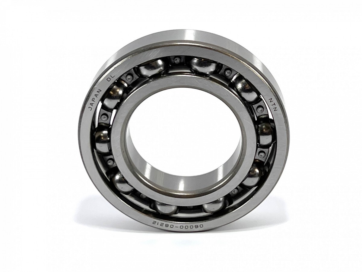 Подшипник шариковый Komatsu 06000-06212 для Komatsu GD30, D65, D275, D155, D85, D41