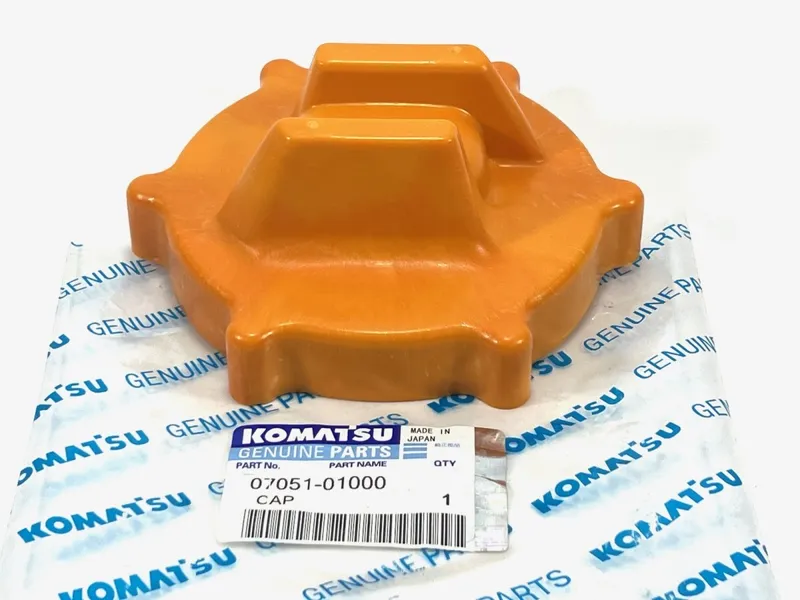Крышка Komatsu 07051-01000 для Komatsu GD625, GD655, GD675, GD805, D375, D275