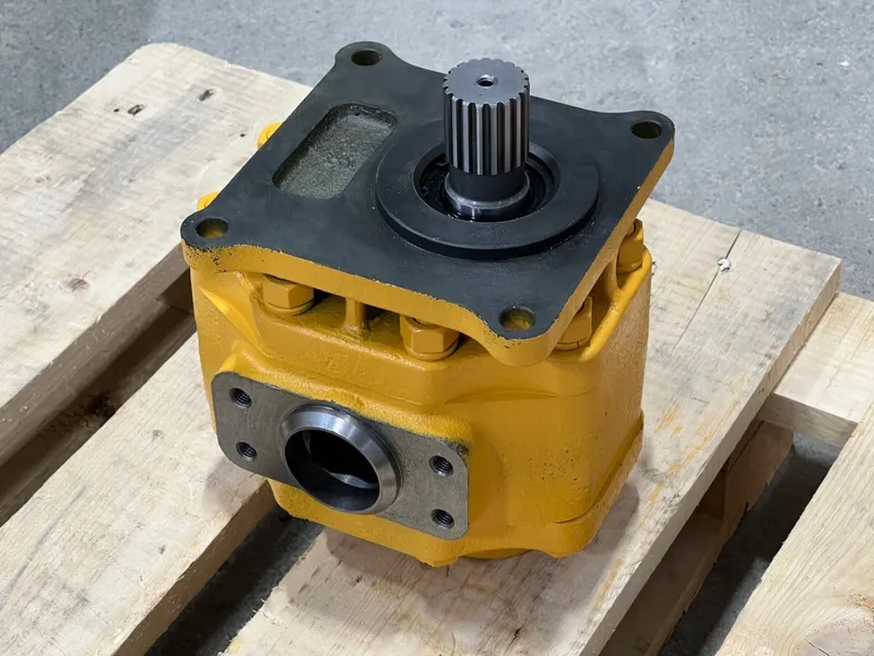 Гидравлический шестеренный насос Komatsu 07442-71102 для Komatsu D355