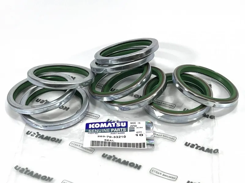 Уплотнение Komatsu 203-70-33210 для Komatsu PC200, PC220, PC100, PC120, PC128, PC130
