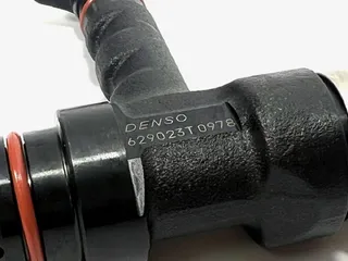 Форсунка в сборе Komatsu 6245-11-3100 для Komatsu PC1250, SAA6D170E