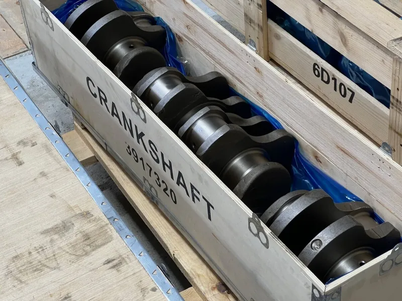 Коленвал в сборе Komatsu 6742-01-1570 для Komatsu GD650, D61, D68, PC300, PC360, S6D114E