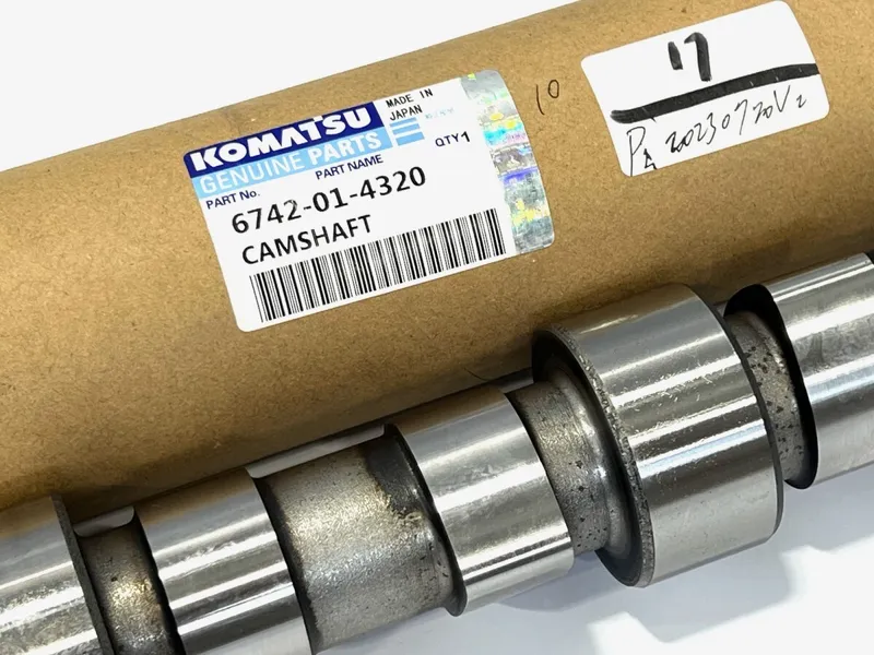 Распределительный вал Komatsu 6742-01-4320 для Komatsu GD650, D61, D68, PC300, PC360, SA6D114E