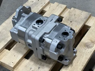 Гидравлический шестеренный насос Komatsu 705-52-30490 для Komatsu WD500, WF550, WA500