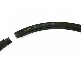 Кольцо поршня гидроцилиндра Komatsu 707-44-13911 для Komatsu HB215, PC400, PC200, PC220, PC210, PC228