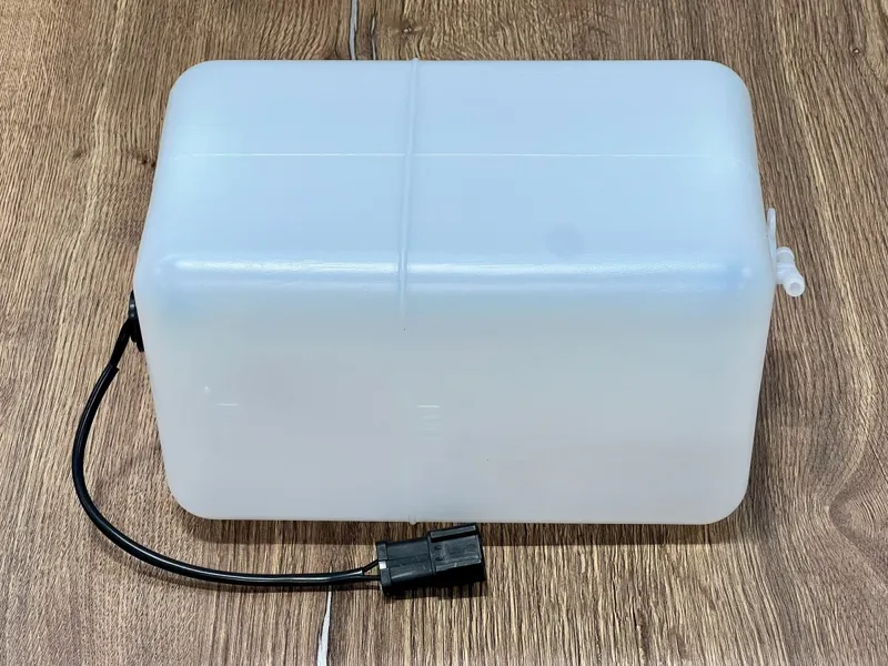 Расширительный бак Komatsu 419-03-21320 для Komatsu PC300, PC400, PC210, PC240, PC290, PC340