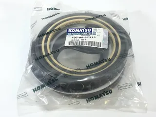 Ремкомплект гидроцилиндра ковша Komatsu 707-99-67315 для Komatsu PC400